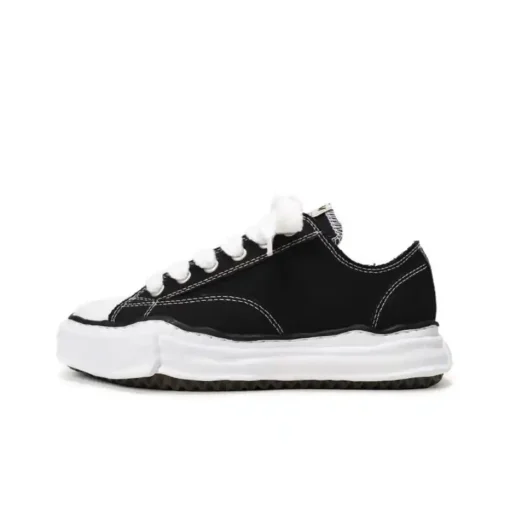 메종 미하라 야스히로 피터슨 OG 솔 캔버스 로우 스니커즈 블랙 A01FW702-BLACK